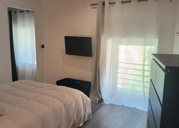 Ancienne Grange Rénovée Appartement *